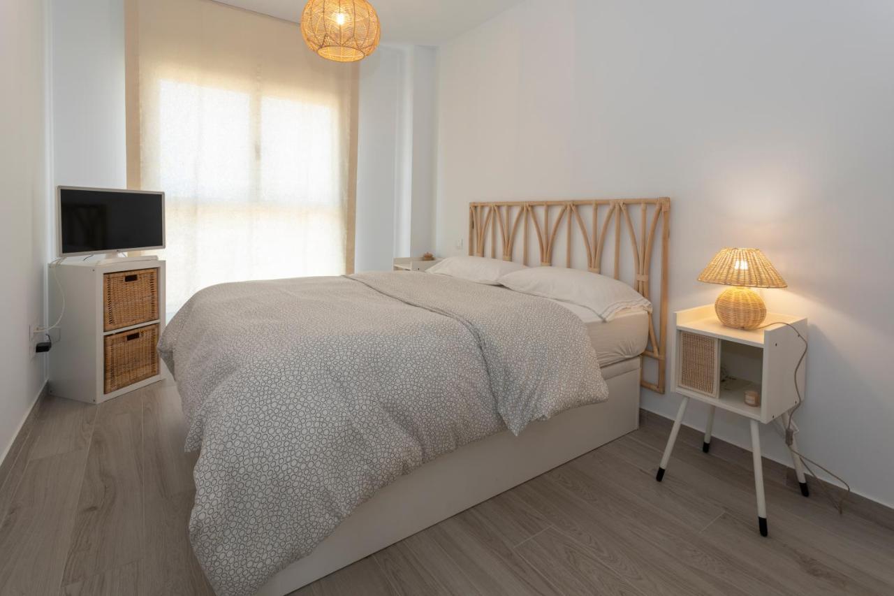 Appartamento MARINA REAL 4 frente al puerto náutico Dénia Esterno foto