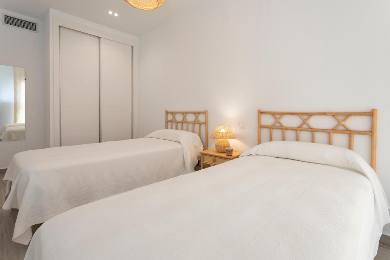 Appartamento MARINA REAL 4 frente al puerto náutico Dénia Esterno foto